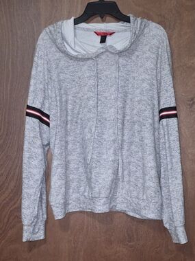 Hot Kiss Heather Gray Hooded Pullover with Stripe Sleeve Detail